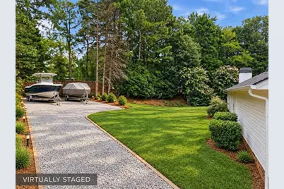 5235 Lanton Circle, Gainesville, GA 30504 - Photo 12