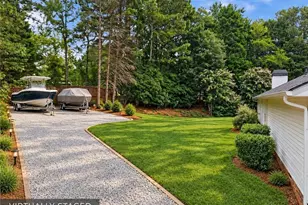 5235 Lanton Cir, Gainesville, GA 30504 - Photo 12