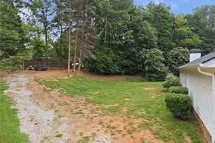 5235 Lanton Cir, Gainesville, GA 30504 - Photo 8