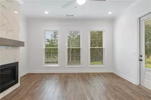 676 Smt Hl Wy, Cumming, GA 30040 - Photo 6
