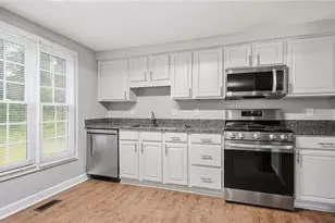 3569 Oak Knoll Dr, Marietta, GA 30068 - Photo 16