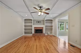 1677 Pinefield Way, Marietta, GA 30066 - Photo 8