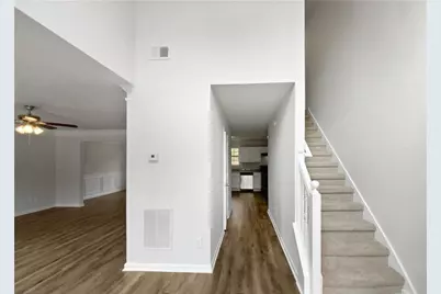 140 Barrington Parkway, Stockbridge, GA 30281 - Photo 2