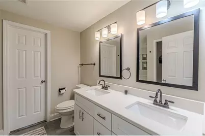 3182 Lake Avenue, Hapeville, GA 30354 - Photo 46