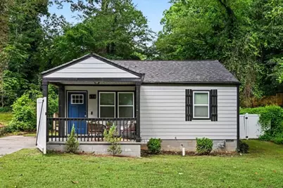 678 Commercial Avenue NW, Atlanta, GA 30318 - Photo 1