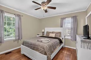 2727 Humphries St, East Point, GA 30344 - Photo 18