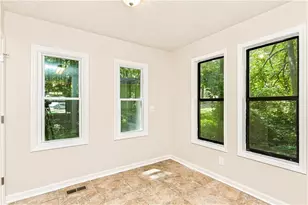 5561 Deerfield Pl NW, Kennesaw, GA 30144 - Photo 4