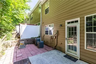 2610 Pierce Brennen Ct, Lawrenceville, GA 30043 - Photo 30