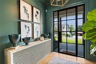 205 Thomas Cir, Roswell, GA 30075 - Photo 8