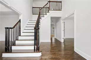 28 St Ives Way, Winder, GA 30680 - Photo 4