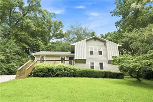 949 Falcon Crest Dr, Lawrenceville, GA 30043 - Photo 1
