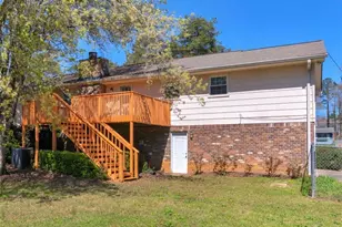 765 Swamp Creek Dr, Jonesboro, GA 30238 - Photo 2