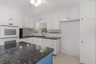 765 Swamp Creek Dr, Jonesboro, GA 30238 - Photo 12