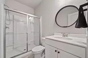 6414 Crosscreek Ln, Flowery Branch, GA 30542 - Photo 14