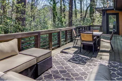 1921 Walthall Drive NW, Atlanta, GA 30318 - Photo 14