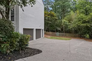 4384 Ivywood Dr, Marietta, GA 30062 - Photo 34