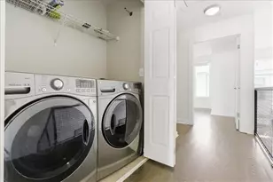 1269 Ponti Mews NW, Atlanta, GA 30318 - Photo 14