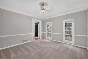 2652 Forest Meadow Ln, Lawrenceville, GA 30043 - Photo 8