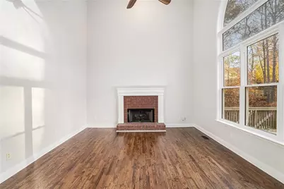 523 Sycamore Point, Woodstock, GA 30189 - Photo 8