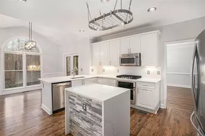 523 Sycamore Point, Woodstock, GA 30189 - Photo 12