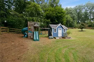 410 Kings Point Dr, Canton, GA 30115 - Photo 34
