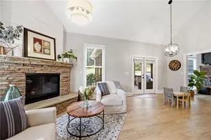 410 Kings Point Dr, Canton, GA 30115 - Photo 14