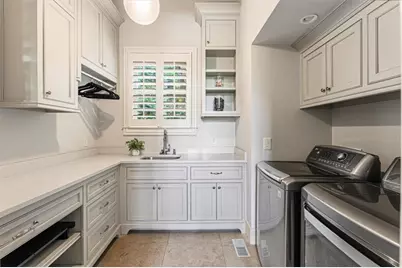 3225 W Paces Park Court NW, Atlanta, GA 30327 - Photo 40