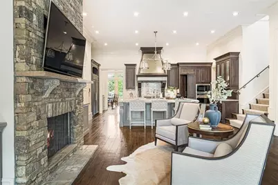 3225 W Paces Park Court NW, Atlanta, GA 30327 - Photo 32