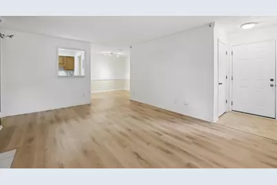 801 Gettysburg Place, Sandy Springs, GA 30350 - Photo 10