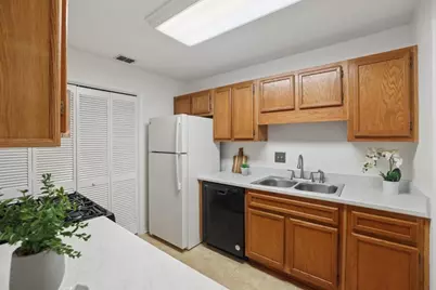 801 Gettysburg Place, Sandy Springs, GA 30350 - Photo 22