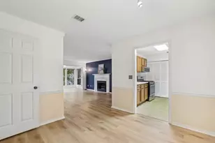 801 Gettysburg Pl, Sandy Springs, GA 30350 - Photo 18