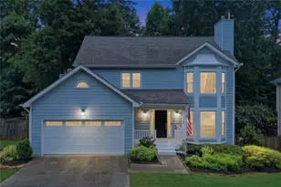 1427 Emerald Pine Ct, Lawrenceville, GA 30043 - Photo 2