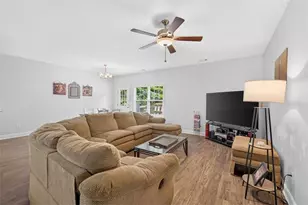 4307 Pearhaven Ln SW, Gainesville, GA 30504 - Photo 4