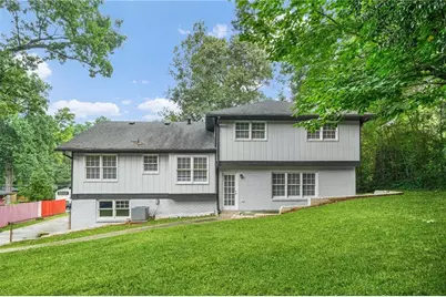 4447 Lake Breeze Drive, Stone Mountain, GA 30083 - Photo 32