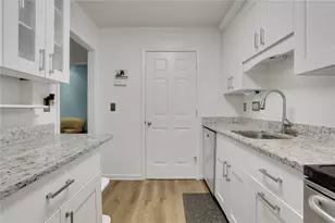 3843 Woodridge Way, Tucker, GA 30084 - Photo 6