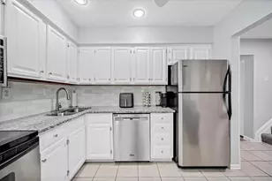 1182 Country Ct, Lawrenceville, GA 30044 - Photo 8