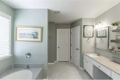 933 Cruce Lake Drive, Hoschton, GA 30548 - Photo 32