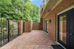 24 Plantation Dr NE, Atlanta, GA 30324 - Photo 28