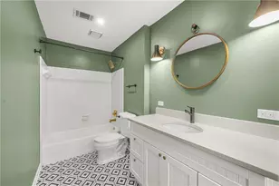 24 Plantation Dr NE, Atlanta, GA 30324 - Photo 20