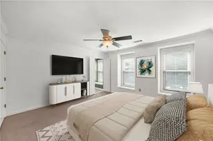 24 Plantation Dr NE, Atlanta, GA 30324 - Photo 16