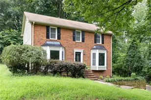 2659 Ashley Dr, Marietta, GA 30064 - Photo 2