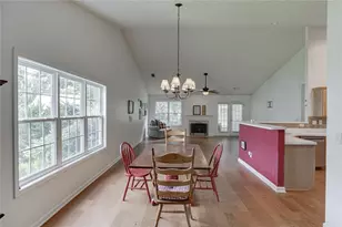 2712 Bogan Creek Dr, Buford, GA 30519 - Photo 18