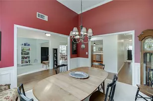 2712 Bogan Creek Dr, Buford, GA 30519 - Photo 8