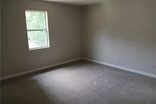 2275 Ramblewood Cir, Decatur, GA 30035 - Photo 10
