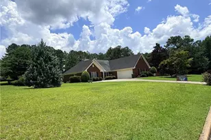 4090 Forest View Dr SE, Conyers, GA 30094 - Photo 4