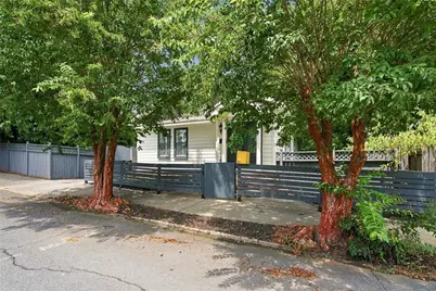 574 Wabash Avenue NE, Atlanta, GA 30312 - Photo 2