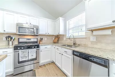 1365 Heatherton Road, Dacula, GA 30019 - Photo 12