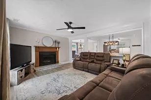 1380 Grayland Hills Dr, Lawrenceville, GA 30046 - Photo 8