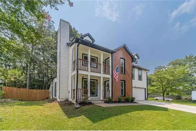 1380 Grayland Hills Drive, Lawrenceville, GA 30046 - Photo 2