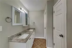 360 Warrenton Dr, Douglasville, GA 30134 - Photo 10